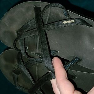 Teva slip on sandals size 9